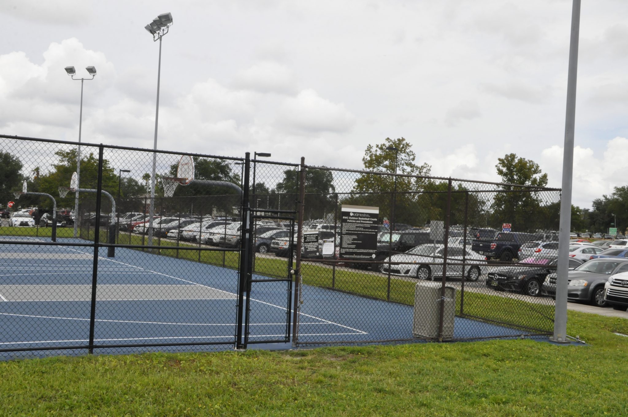 UCF Outdoor Basketball Courts